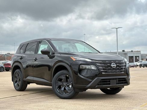 New 2026 Nissan Rogue SV FWD image 2