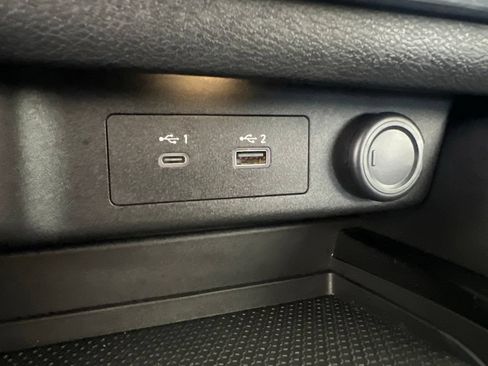 Used 2021 Nissan Rogue SV AWD/4WD image 51