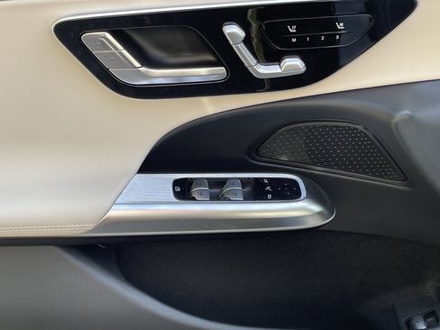 New 2026 Mercedes-Benz E 350 4MATIC Sedan image 18