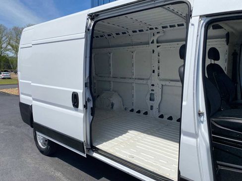 Used 2021 RAM ProMaster 2500 FWD image 22