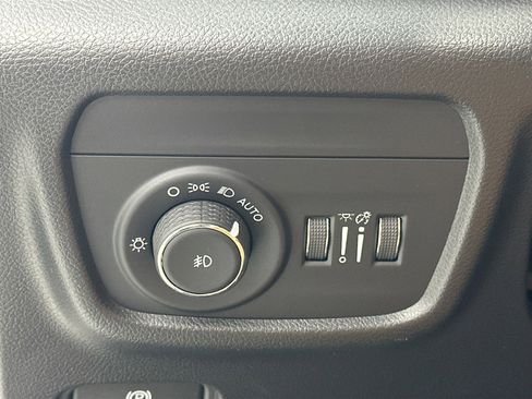 Used 2023 Jeep Grand Cherokee Summit w/ Rear Seat Video Group I image 10