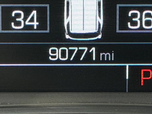 Used 2019 GMC Acadia SLT w/ LPO, Floor Liner Package image 57