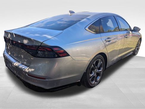 Used 2024 Honda Accord EX-L image 7