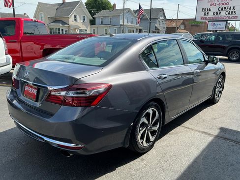 Used 2017 Honda Accord EX-L image 4