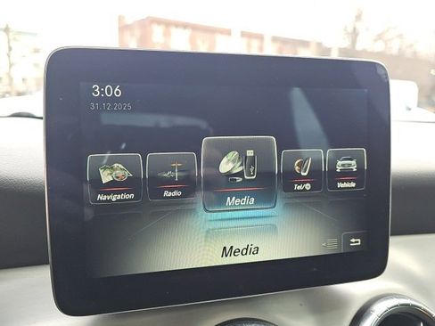 Used 2017 Mercedes-Benz CLA 250 CLA 250 image 17