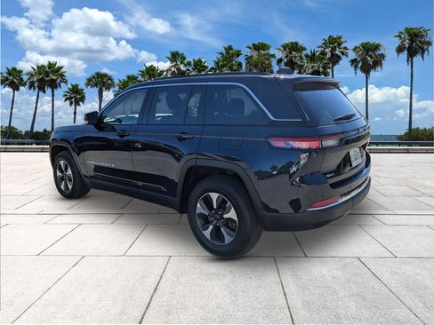 Used 2024 Jeep Grand Cherokee Limited 4xe image 5