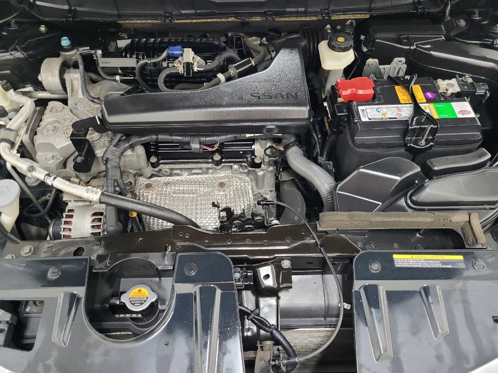 Used 2019 Nissan Rogue SV AWD/4WD image 30