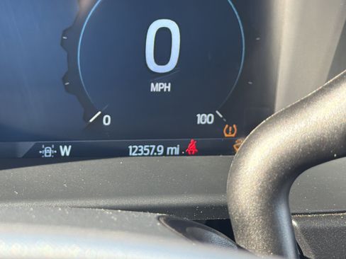 Used 2024 Ford F350 Limited image 18