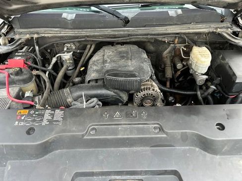 Used 2012 Chevrolet Silverado 2500 LT w/ Interior Plus Package image 21