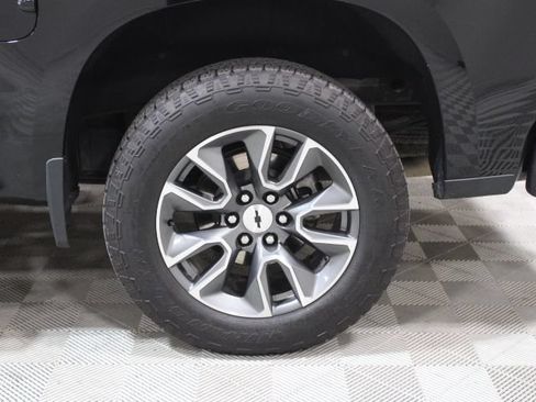 Used 2024 Chevrolet Silverado 1500 RST w/ Z71 Off-Road Package AWD/4WD image 46