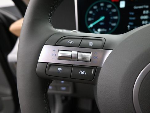 New 2025 Hyundai Sonata Limited image 16