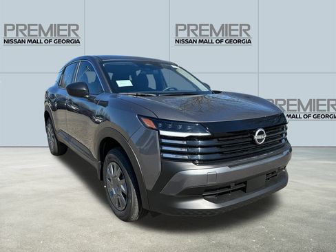 Used 2026 Nissan Kicks S FWD image 3