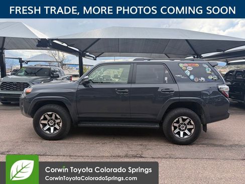 Used 2024 Toyota 4Runner TRD Off-Road Premium AWD/4WD image 2