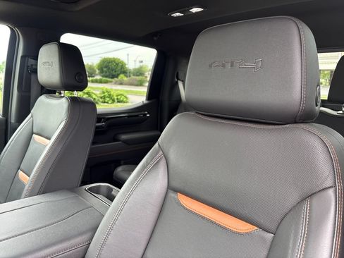 Certified 2025 GMC Sierra 1500 AT4 w/ AT4 Premium Package AWD/4WD image 24