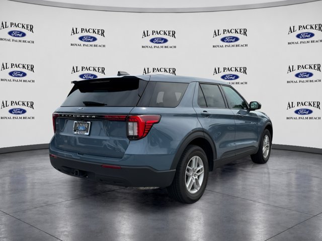 New 2026 Ford Explorer Active RWD image 7