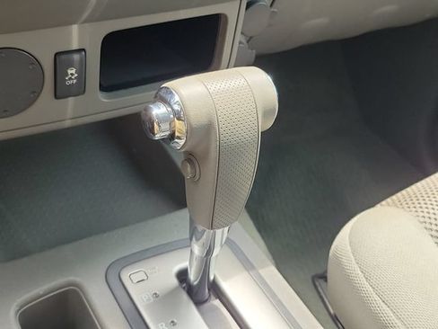 Used 2016 Nissan Frontier SV RWD image 28
