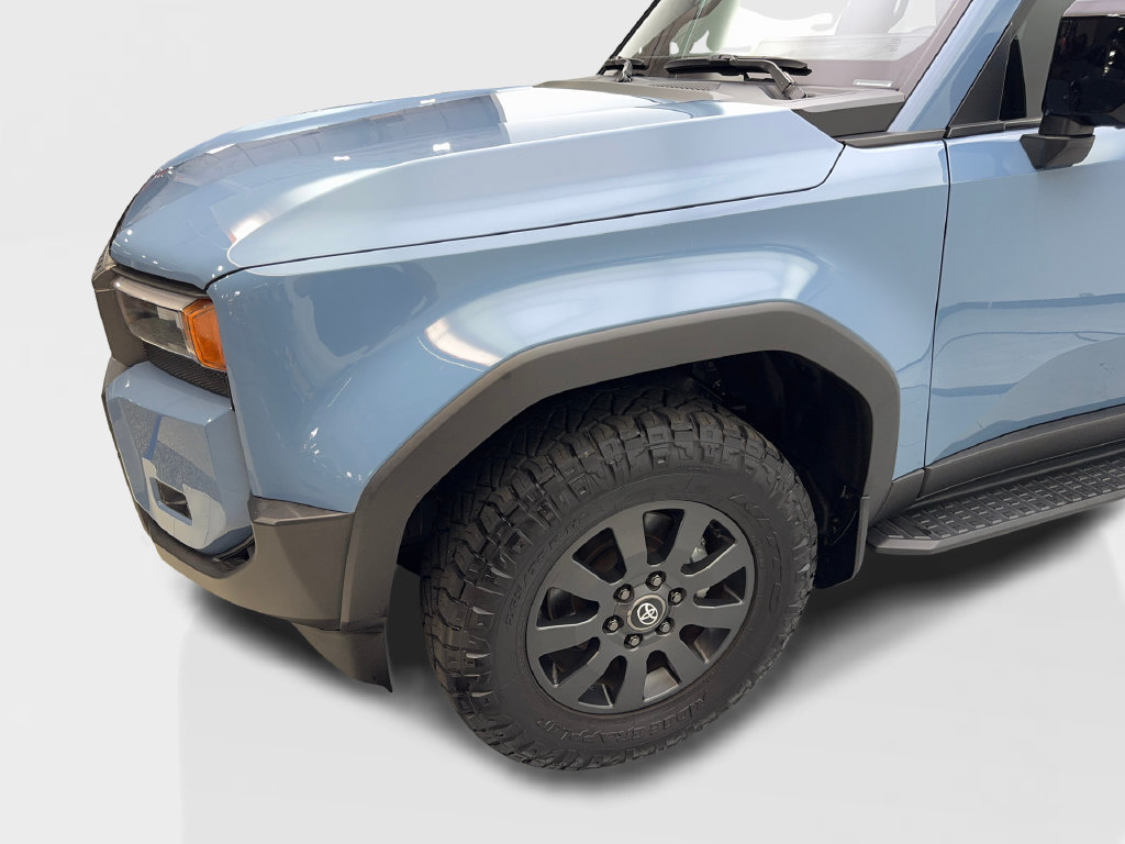 Used 2025 Toyota Land Cruiser w/ Premium Package AWD/4WD image 20