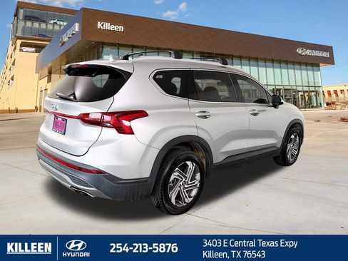 Used 2023 Hyundai Santa Fe SEL FWD image 5