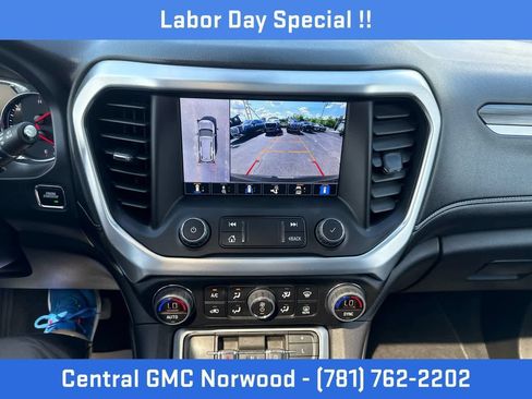 Certified 2023 GMC Acadia SLT w/ Elevation Edition AWD/4WD image 18