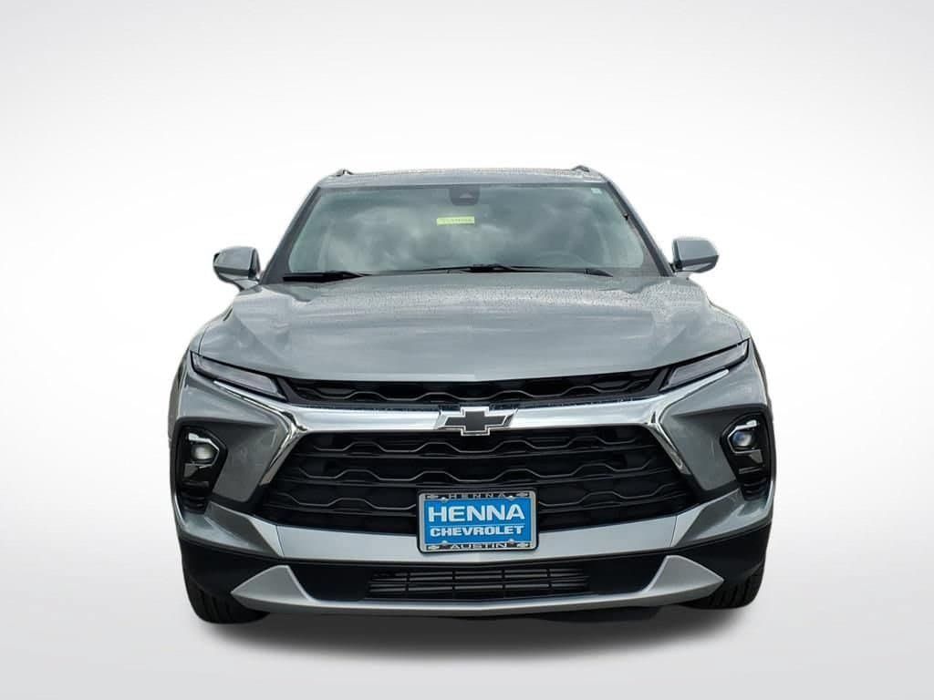 New 2026 Chevrolet Blazer LT w/ Convenience Package FWD image 9
