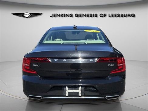 Used 2017 Volvo S90 T6 Momentum w/ Vision Package image 12