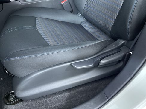 Certified 2025 Nissan Leaf S FWD image 13