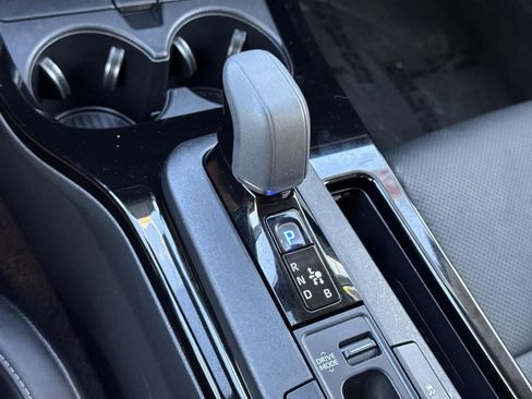 Used 2024 Toyota Prius XLE image 38