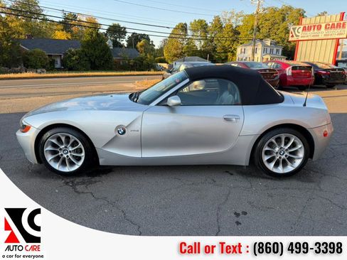 Used 2003 BMW Z4 2.5i image 4