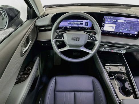 New 2026 Audi Q3 quattro 2.0T AWD/4WD image 21