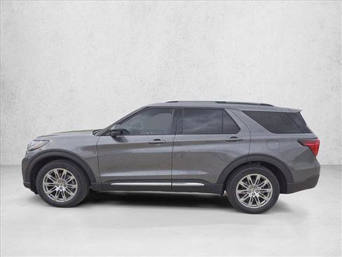 New 2026 Ford Explorer Platinum image 5