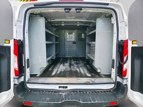 Used 2017 Ford Transit 150 130 Low Roof image 10