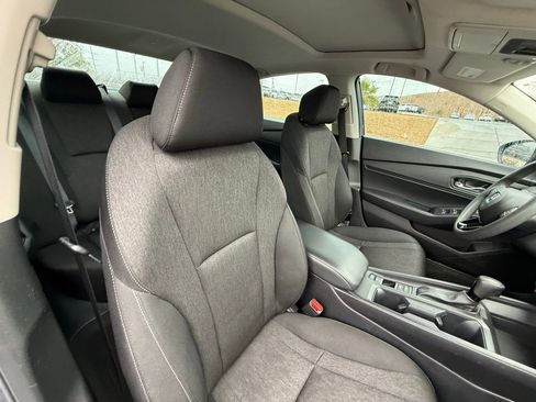 Used 2023 Honda Accord EX image 14
