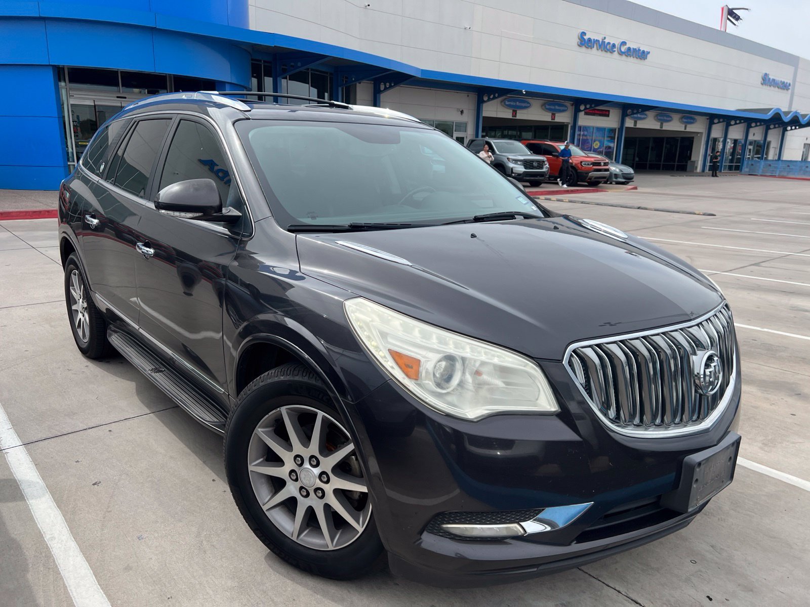 Used 2014 Buick Enclave Leather FWD image 6
