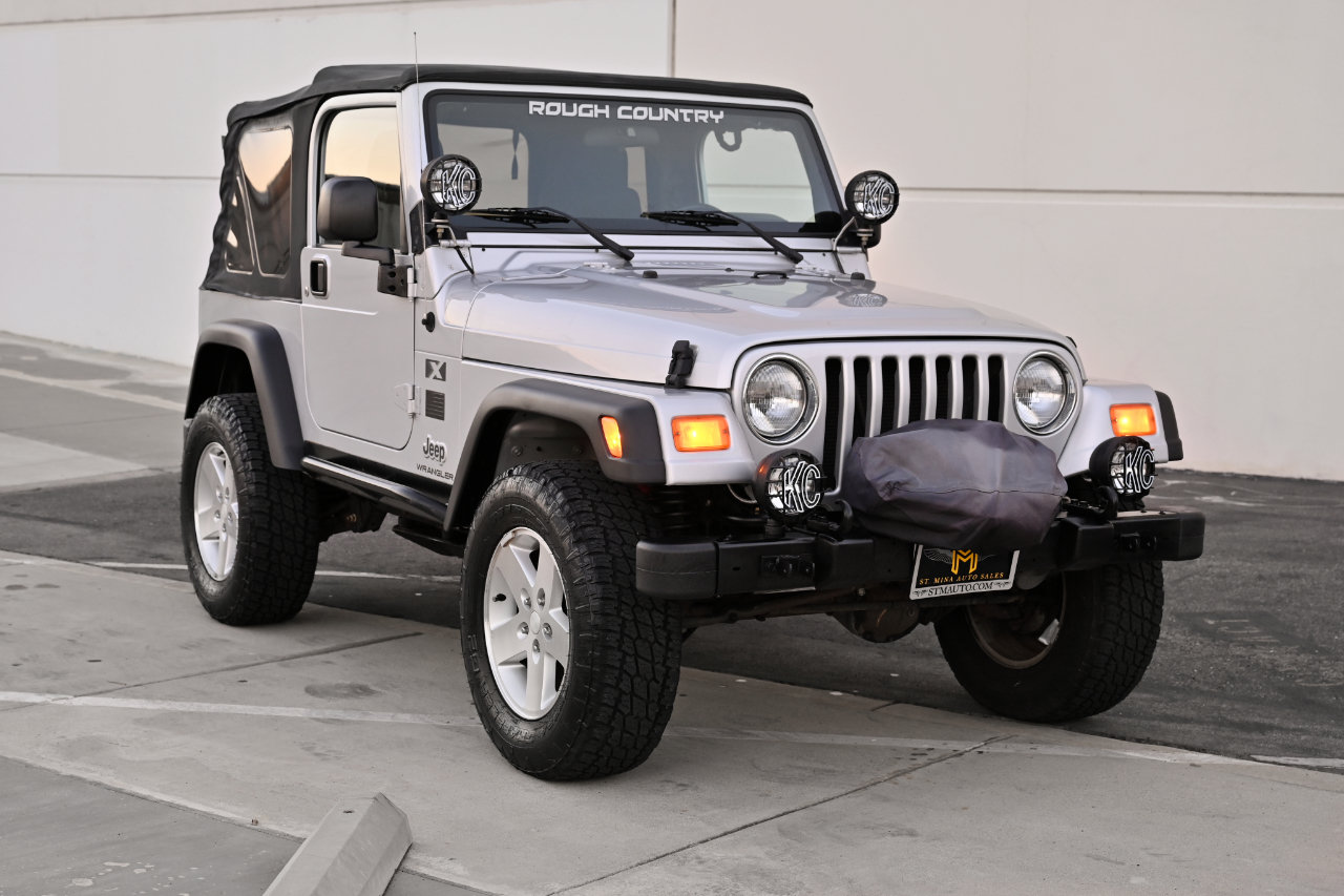 Used 2004 Jeep Wrangler X w/ Full Face Tire & Wheel Group AWD/4WD image 8