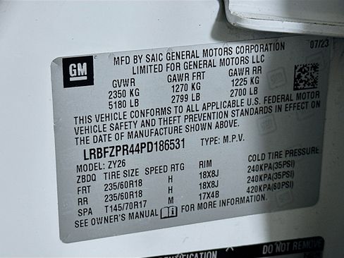 Used 2023 Buick Envision Essence AWD/4WD image 12
