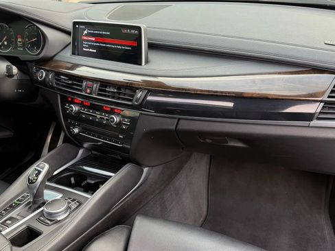 Used 2019 BMW X6 xDrive35i image 15