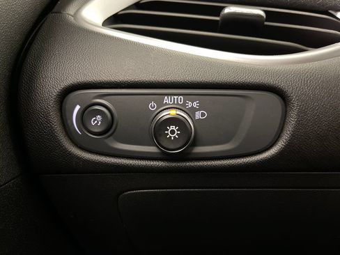 Used 2024 Chevrolet Malibu LT FWD image 30