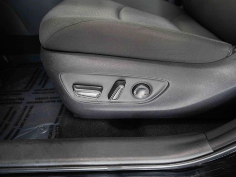 Certified 2025 Toyota RAV4 XLE AWD/4WD image 13