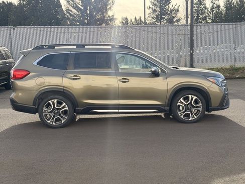 Used 2023 Subaru Ascent Limited w/ Technology Package image 8