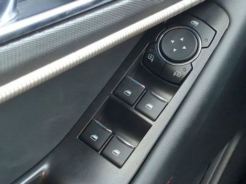 Used 2025 Ford Explorer ST-Line w/ ST-Line Street Pack image 23