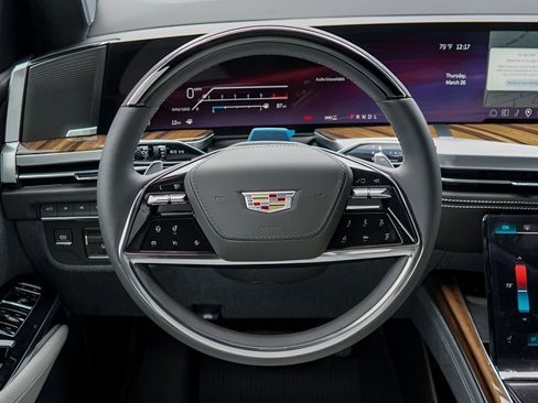 New 2026 Cadillac Escalade Platinum Sport w/ LPO, ONYX Package image 25