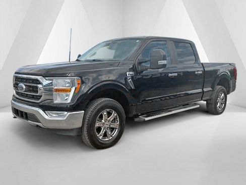 Used 2022 Ford F150 XLT w/ XTR Package AWD/4WD image 3