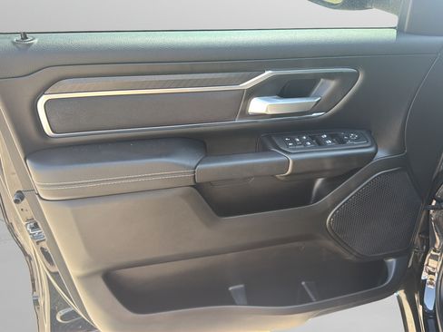 Used 2025 RAM 1500 Big Horn AWD/4WD image 17