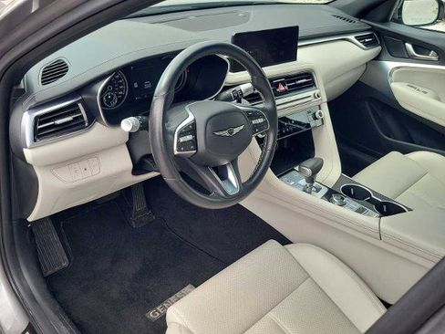Used 2024 Genesis G70 2.5T AWD/4WD image 15