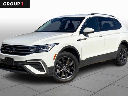Used 2024 Volkswagen Tiguan Wolfsburg Edition image 1
