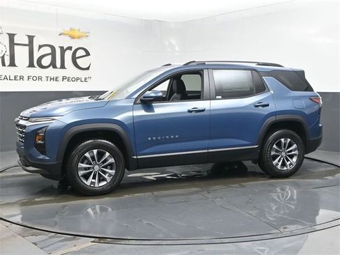 New 2026 Chevrolet Equinox LT w/ Convenience Package II image 10