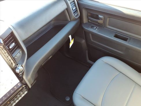 New 2026 RAM 2500 Tradesman image 33