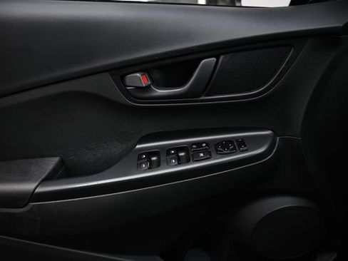 Used 2023 Hyundai Kona SEL image 13