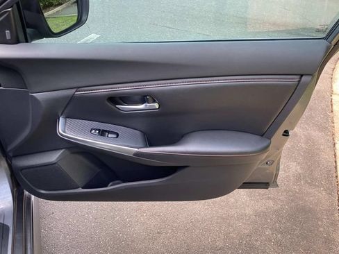 Used 2021 Nissan Sentra SR FWD image 35