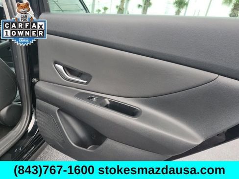 Used 2024 Hyundai Elantra Limited FWD image 21
